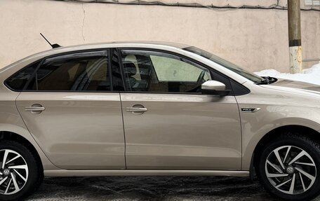 Volkswagen Polo VI (EU Market), 2018 год, 1 390 000 рублей, 2 фотография