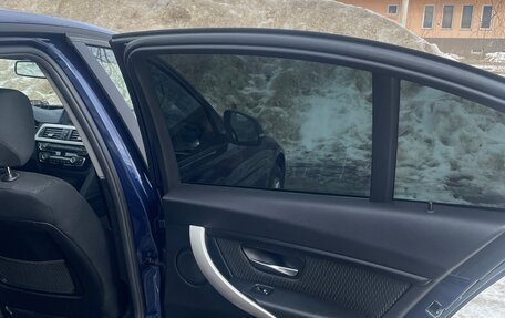 BMW 3 серия, 2016 год, 2 200 000 рублей, 13 фотография