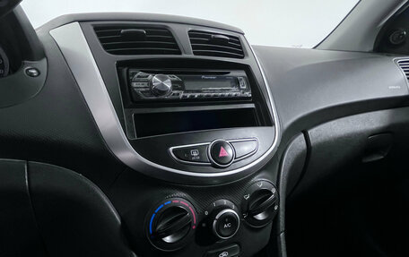 Hyundai Solaris II рестайлинг, 2013 год, 799 000 рублей, 13 фотография