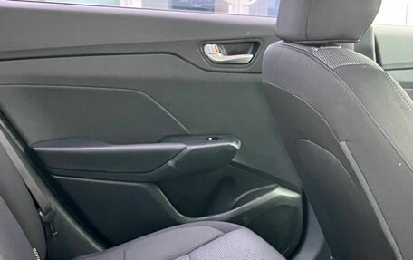 Hyundai Solaris II рестайлинг, 2017 год, 960 000 рублей, 20 фотография