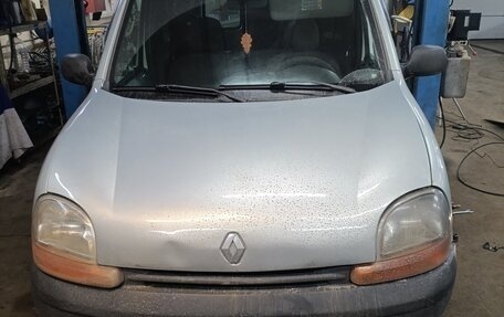 Renault Kangoo II рестайлинг, 2001 год, 190 000 рублей, 1 фотография