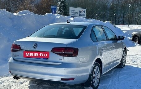 Volkswagen Jetta VI, 2016 год, 1 350 000 рублей, 8 фотография