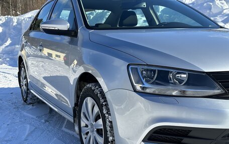 Volkswagen Jetta VI, 2016 год, 1 350 000 рублей, 14 фотография