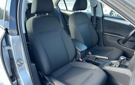 Volkswagen Jetta VI, 2016 год, 1 350 000 рублей, 24 фотография