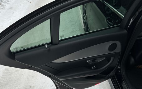 Mercedes-Benz E-Класс, 2018 год, 2 600 000 рублей, 12 фотография