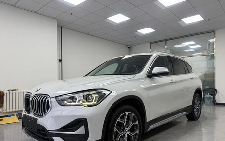 BMW X1, 2022 год, 1 910 000 рублей, 3 фотография