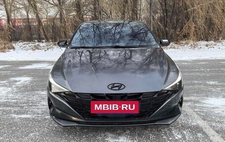 Hyundai Elantra, 2022 год, 1 290 000 рублей, 2 фотография