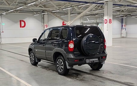 Chevrolet Niva I рестайлинг, 2011 год, 555 000 рублей, 8 фотография