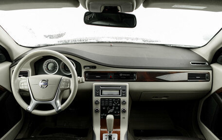 Volvo XC70 II рестайлинг, 2010 год, 1 260 000 рублей, 13 фотография