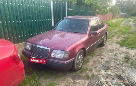 Mercedes-Benz E-Класс, 1992 год, 240 000 рублей, 3 фотография