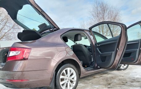 Skoda Octavia, 2017 год, 1 900 000 рублей, 5 фотография