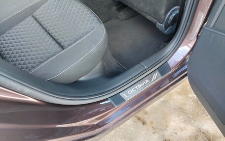 Skoda Octavia, 2017 год, 1 900 000 рублей, 13 фотография