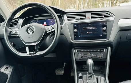 Volkswagen Tiguan II, 2017 год, 2 980 000 рублей, 22 фотография