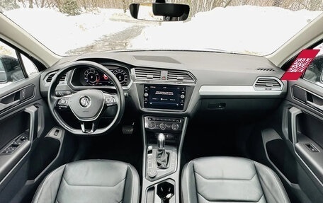 Volkswagen Tiguan II, 2017 год, 2 980 000 рублей, 21 фотография