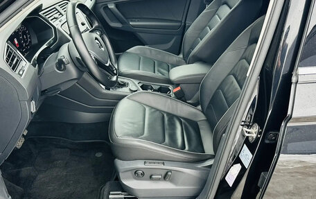 Volkswagen Tiguan II, 2017 год, 2 980 000 рублей, 29 фотография