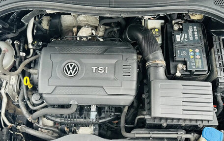 Volkswagen Tiguan II, 2017 год, 2 980 000 рублей, 39 фотография