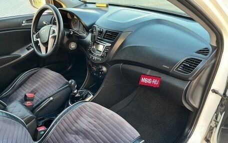 Hyundai Solaris II рестайлинг, 2014 год, 820 000 рублей, 16 фотография