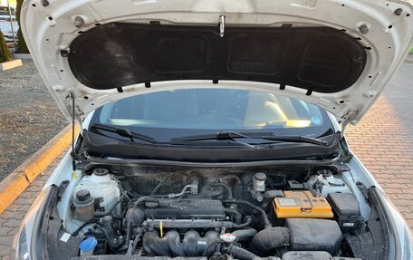 Hyundai Solaris II рестайлинг, 2014 год, 820 000 рублей, 23 фотография