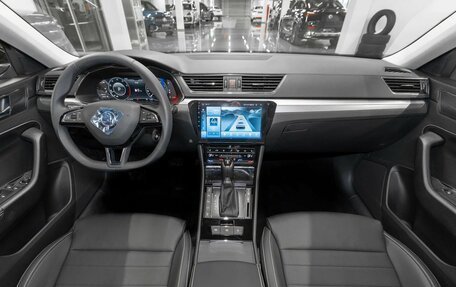 Skoda Superb III рестайлинг, 2025 год, 3 450 000 рублей, 8 фотография