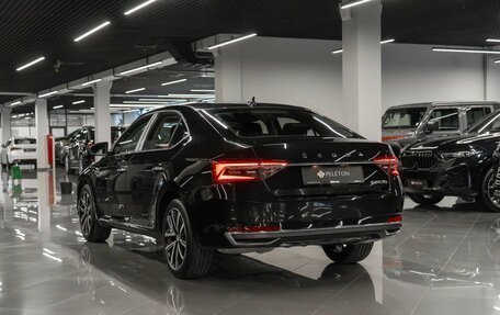 Skoda Superb III рестайлинг, 2025 год, 3 450 000 рублей, 4 фотография