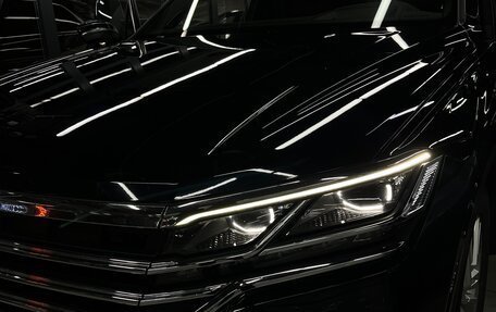 Volkswagen Touareg III, 2019 год, 5 450 000 рублей, 3 фотография