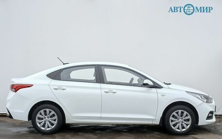 Hyundai Solaris II рестайлинг, 2019 год, 1 300 000 рублей, 4 фотография
