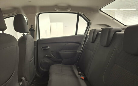 Renault Logan II, 2021 год, 890 000 рублей, 12 фотография