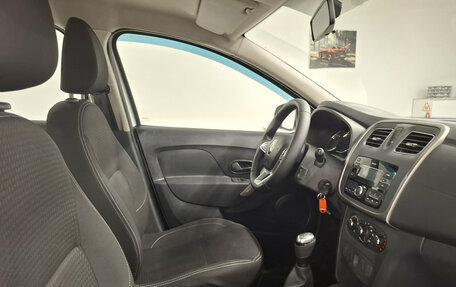 Renault Logan II, 2021 год, 890 000 рублей, 11 фотография