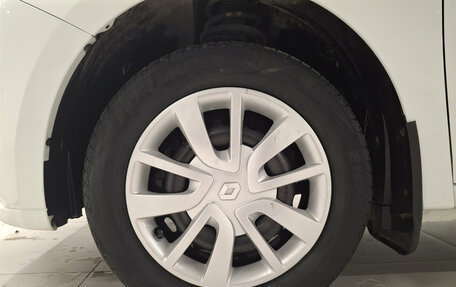 Renault Logan II, 2021 год, 890 000 рублей, 18 фотография