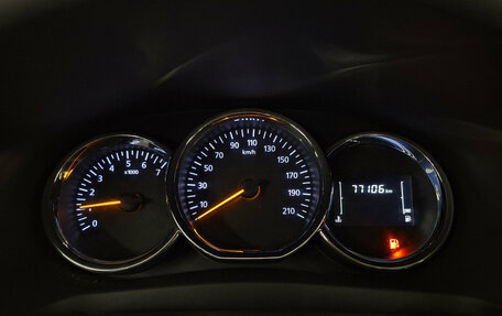 Renault Logan II, 2021 год, 890 000 рублей, 13 фотография