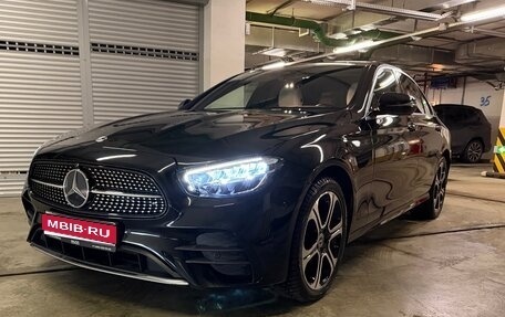 Mercedes-Benz E-Класс, 2022 год, 6 000 000 рублей, 1 фотография