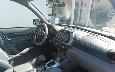 Toyota RAV4, 2001 год, 710 000 рублей, 8 фотография