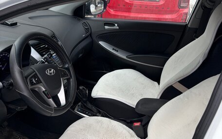 Hyundai Solaris II рестайлинг, 2015 год, 950 000 рублей, 7 фотография