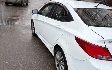 Hyundai Solaris II рестайлинг, 2015 год, 950 000 рублей, 4 фотография