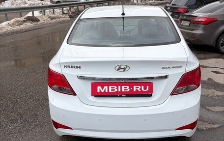 Hyundai Solaris II рестайлинг, 2015 год, 950 000 рублей, 3 фотография