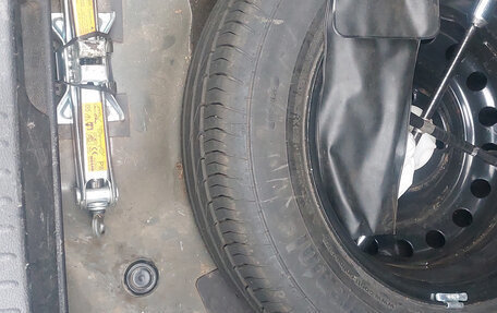 Nissan Tiida, 2008 год, 650 000 рублей, 29 фотография