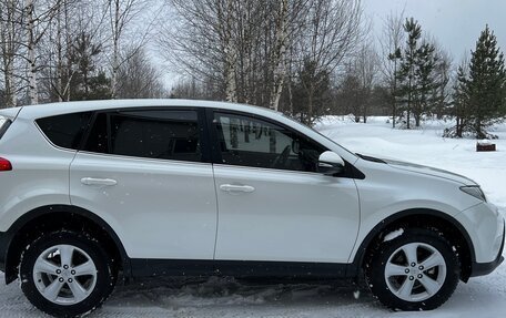 Toyota RAV4, 2013 год, 1 630 000 рублей, 4 фотография