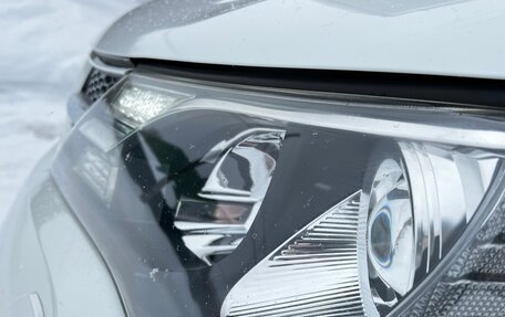 Toyota RAV4, 2013 год, 1 630 000 рублей, 9 фотография