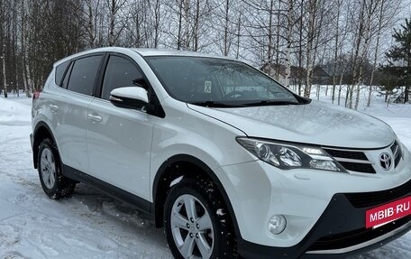 Toyota RAV4, 2013 год, 1 630 000 рублей, 3 фотография