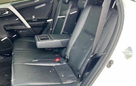 Toyota RAV4, 2013 год, 1 630 000 рублей, 15 фотография