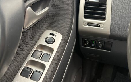 Suzuki Liana, 2004 год, 300 000 рублей, 9 фотография