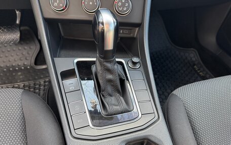 Volkswagen Jetta VII, 2021 год, 1 799 000 рублей, 12 фотография