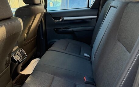 Toyota Hilux VIII, 2025 год, 7 000 000 рублей, 13 фотография