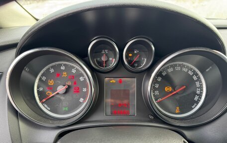 Opel Astra J, 2013 год, 695 000 рублей, 10 фотография