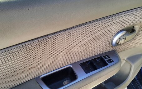 Nissan Tiida, 2012 год, 640 000 рублей, 11 фотография