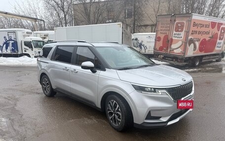 KIA Carnival, 2021 год, 3 300 000 рублей, 2 фотография