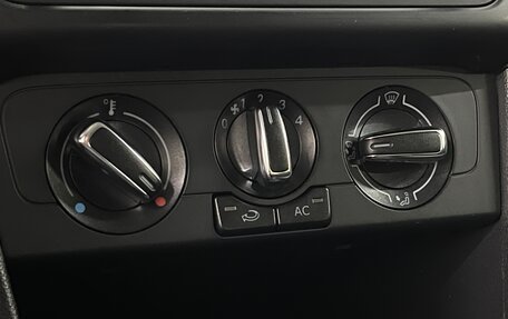 Volkswagen Polo VI (EU Market), 2012 год, 649 000 рублей, 12 фотография