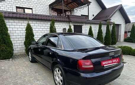 Audi A4, 2000 год, 500 000 рублей, 13 фотография