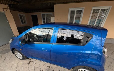 Chevrolet Spark III, 2011 год, 650 000 рублей, 3 фотография