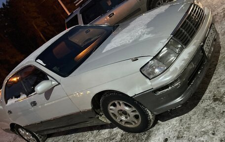 Toyota Crown, 1993 год, 325 000 рублей, 31 фотография